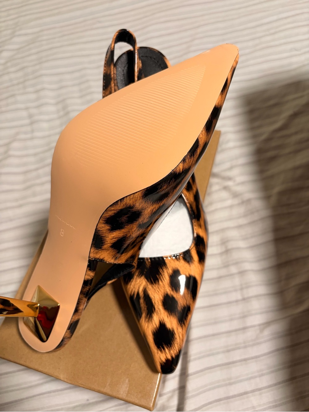 Leopard Print Pointed Slingback Heel in Brown and Black - Picture 6 of 7